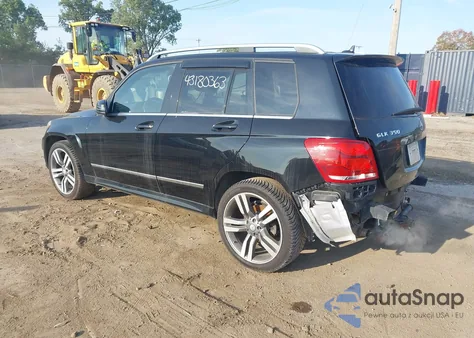 2015 Mercedes-Benz Glk 350 4Matic z USA, uszkodzony, nr VIN WDCGG8JB6FG350154